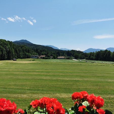 Ferienwohnungen Am Alpenrand Siegsdorf Bagian luar foto
